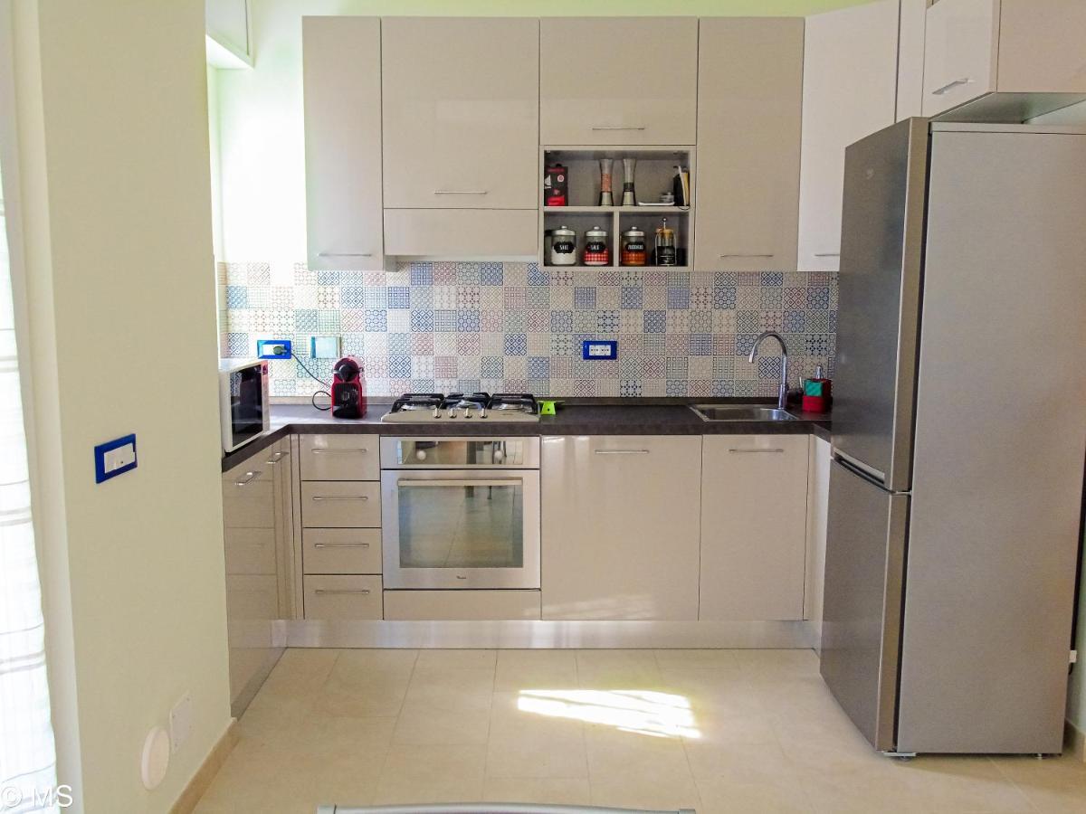 Apartment Pietra Home, Posto Auto, Ac ,wifi, 150mt Dal Mare Pietra Ligure