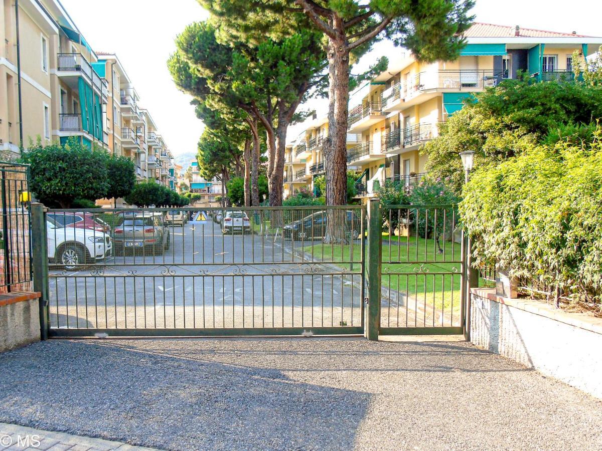 Apartment Pietra Home, Posto Auto, Ac ,wifi, 150mt Dal Mare *